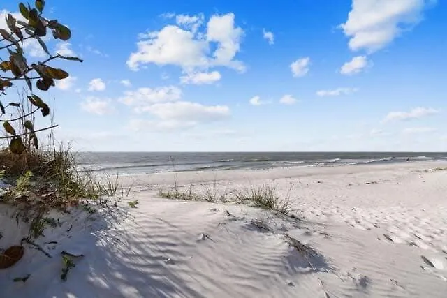 Indian Rocks Condo-steps To The Clearwater Beach